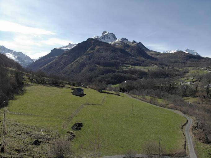 Aux D'Estaing Croises, Gite De Montagne Accessible A Tous Eksteriør billede