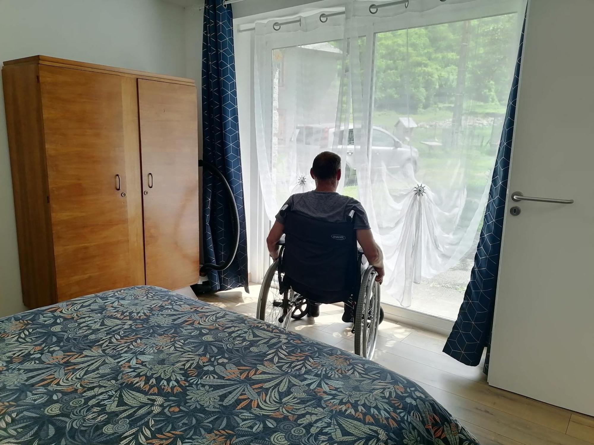 Aux D'Estaing Croises, Gite De Montagne Accessible A Tous Eksteriør billede